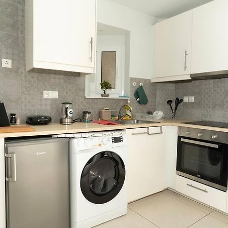 Homey Renovated 1 Bedroom Apartment In Kesariani Athens Exterior photo