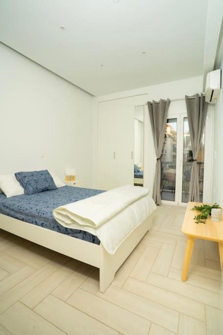 Homey Renovated 1 Bedroom Apartment In Kesariani Athens Exterior photo