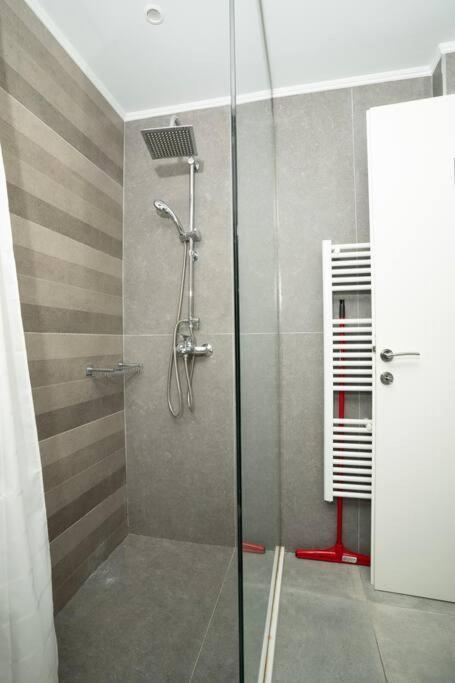 Homey Renovated 1 Bedroom Apartment In Kesariani Athens Exterior photo